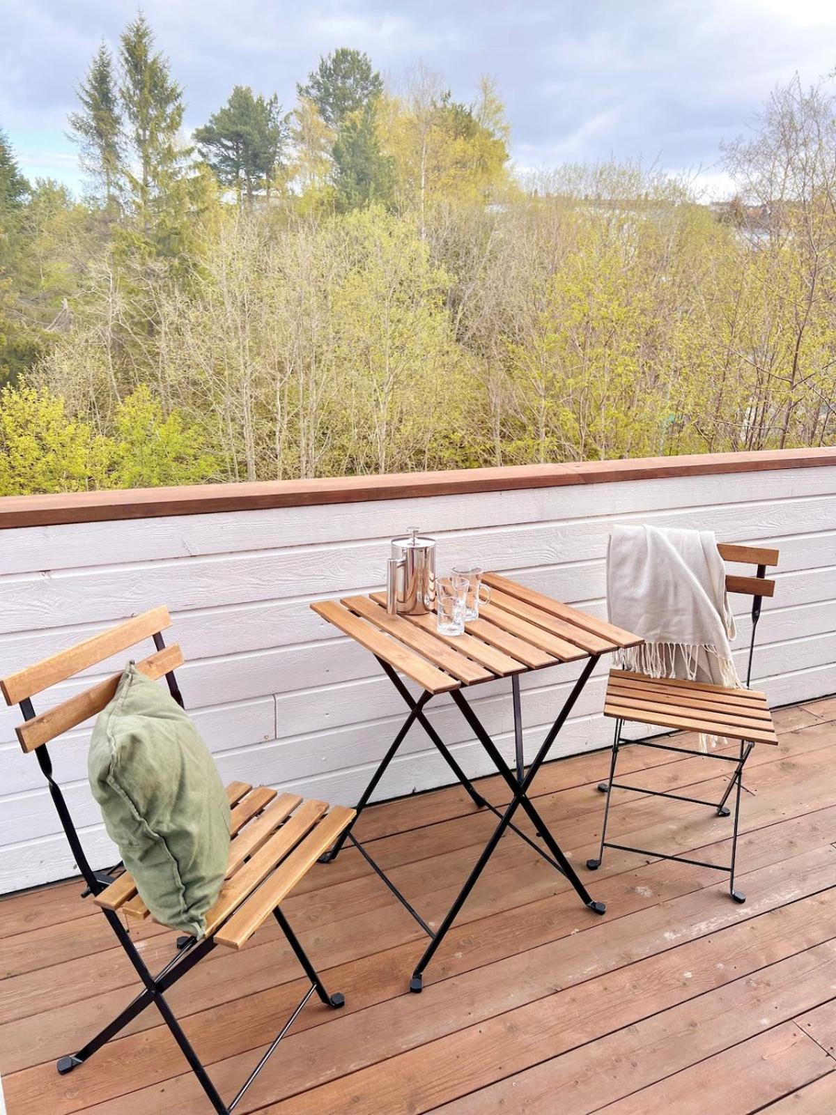 2br, 2 Parking Spots, Ev-charger And Office